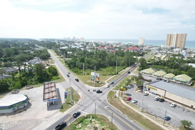 $1,250,000 | 8929 North Lagoon Drive, Panama City Beach, FL 32408