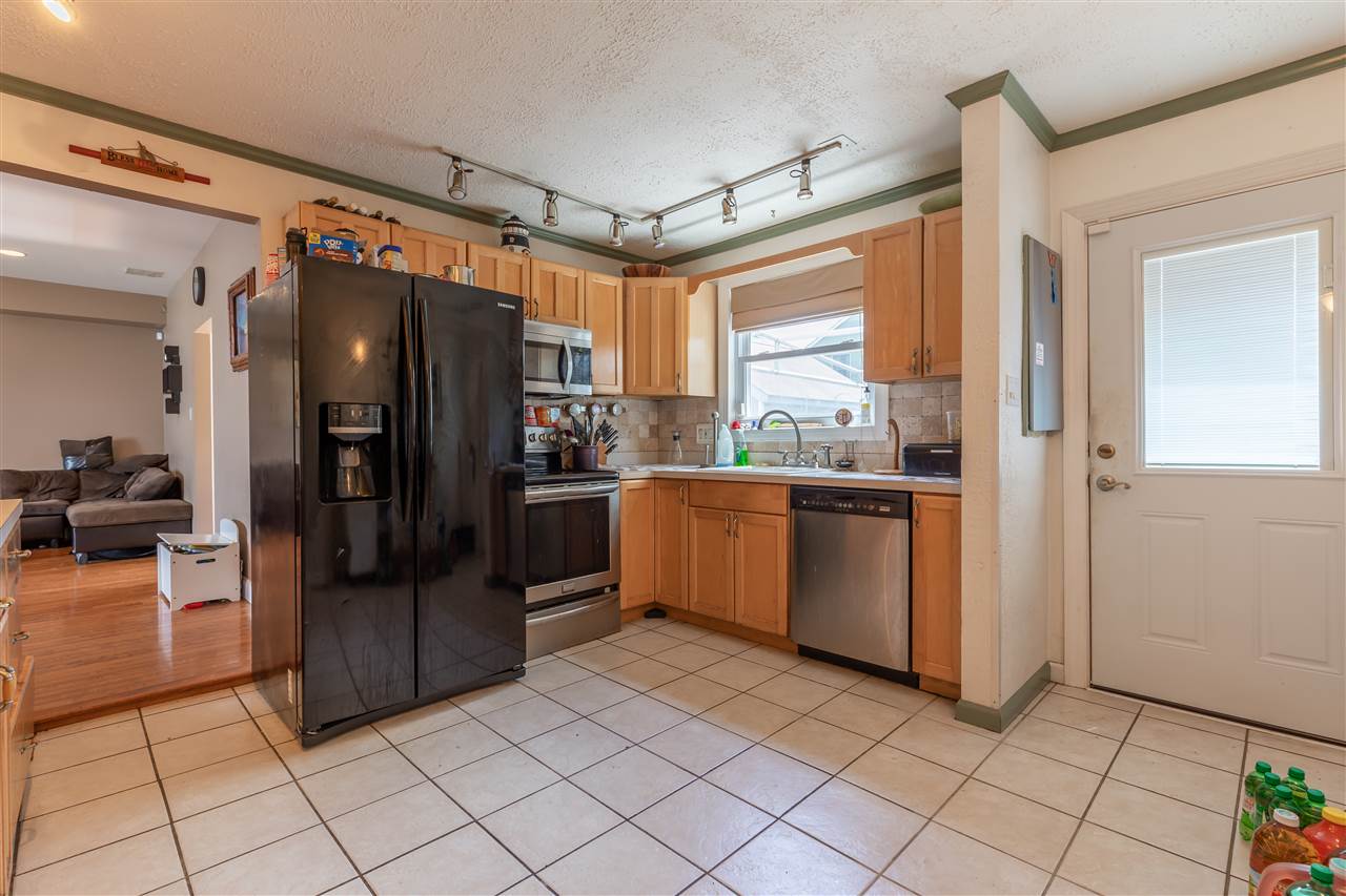 21 Sunray Road Del Haven, NJ 08251 - Photo 3 of 22 Gallery Image 3