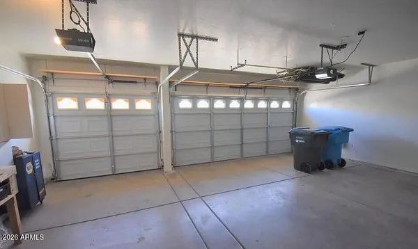 a view of a garage