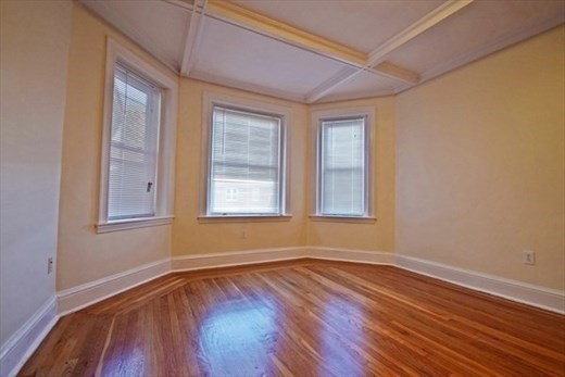73 Thatcher Street, Unit 302 Brookline, MA 02446 - Photo 2 of 12