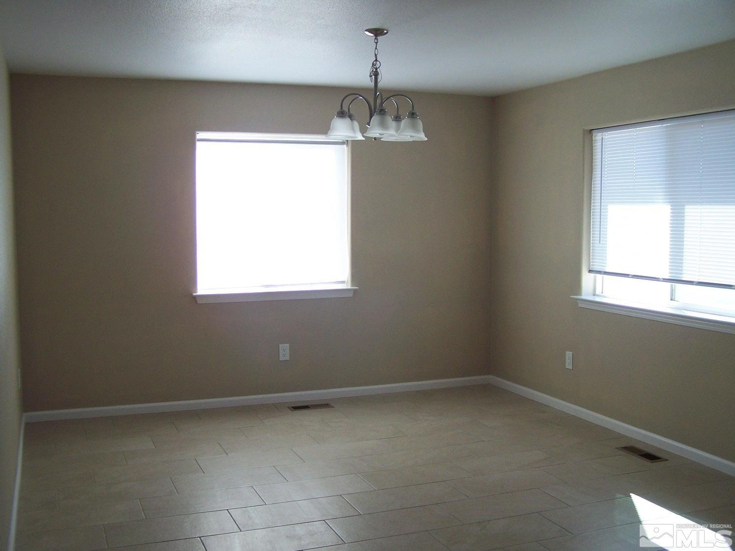 742 Megan Way Fallon, NV 89406 - Photo 5 of 19 Photo 5