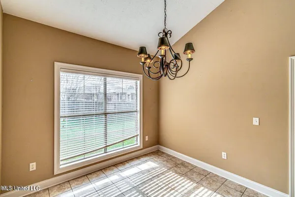 $2,450 | 401 Ash Tree Lane, Madison, MS 39110