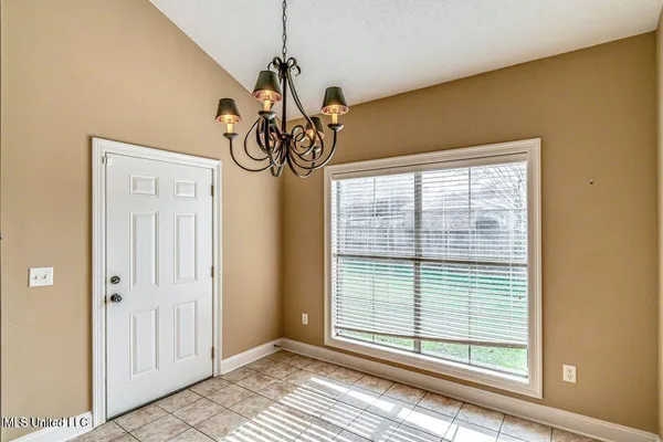 $2,450 | 401 Ash Tree Lane, Madison, MS 39110