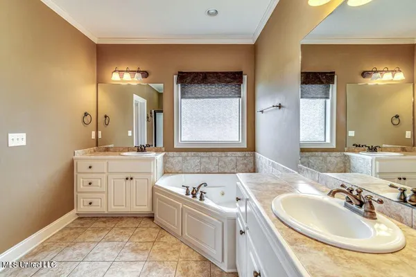 $2,450 | 401 Ash Tree Lane, Madison, MS 39110