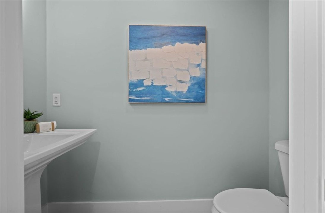 55 Brooklyn Road Narragansett, RI 02882 - Photo 19 of 46 Gallery Image 19