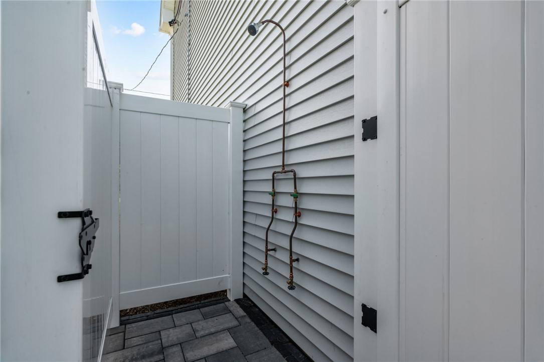 55 Brooklyn Road Narragansett, RI 02882 - Photo 38 of 46 Gallery Image 38