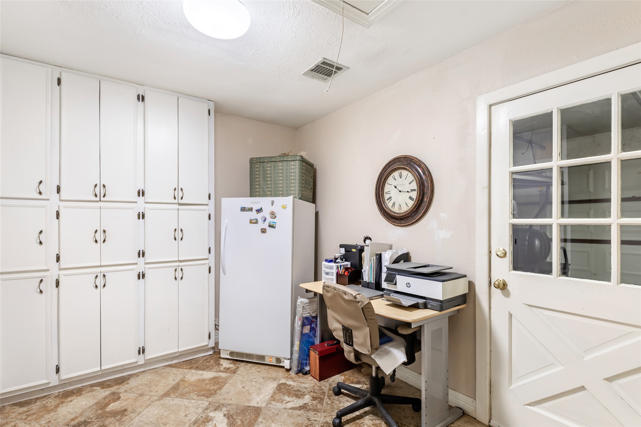 406 Kickapoo Drive Livingston, TX 77351 - Photo 17 of 42