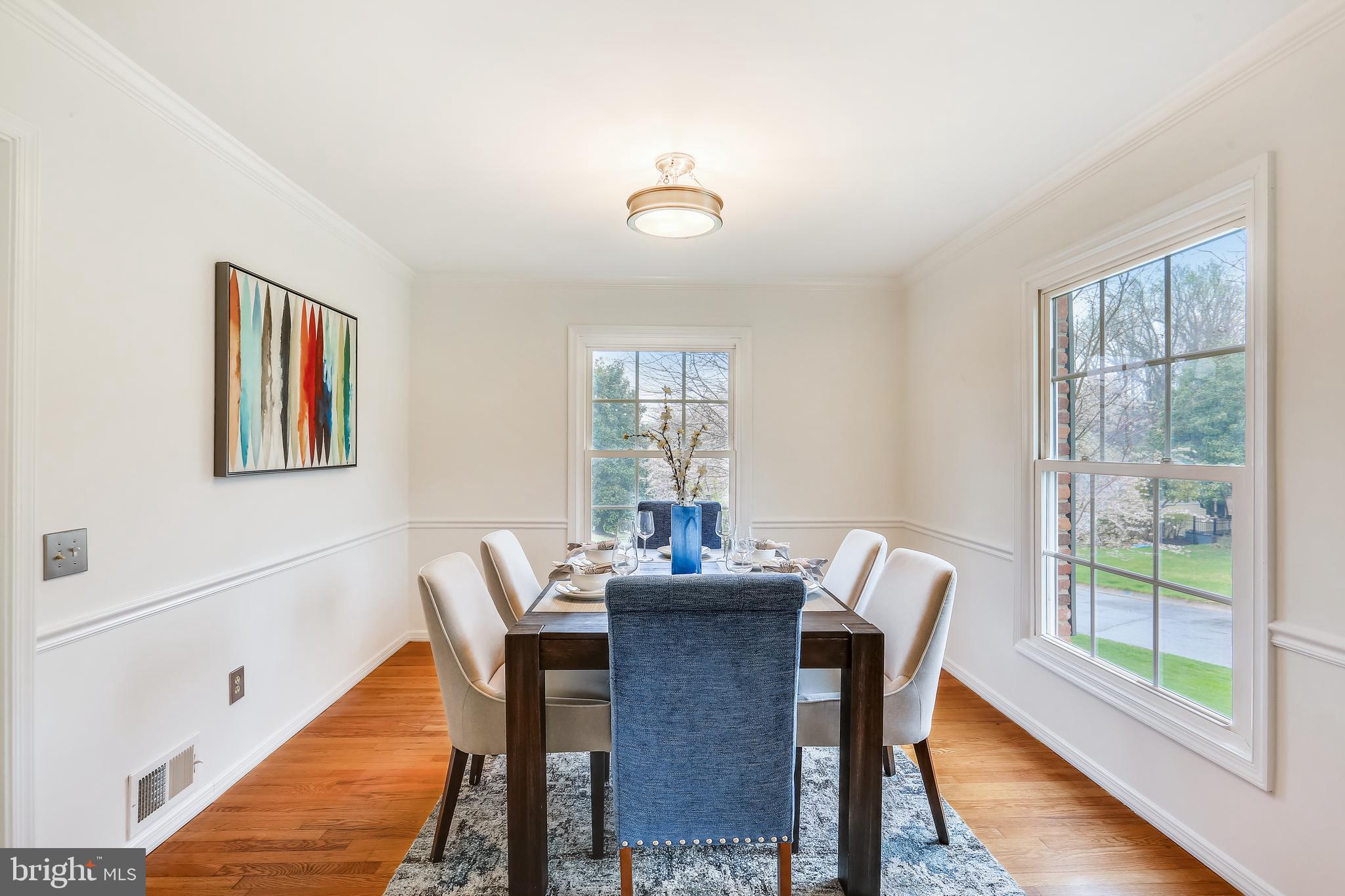 8712 Fox Run Potomac, MD 20854 - Photo 14 of 53