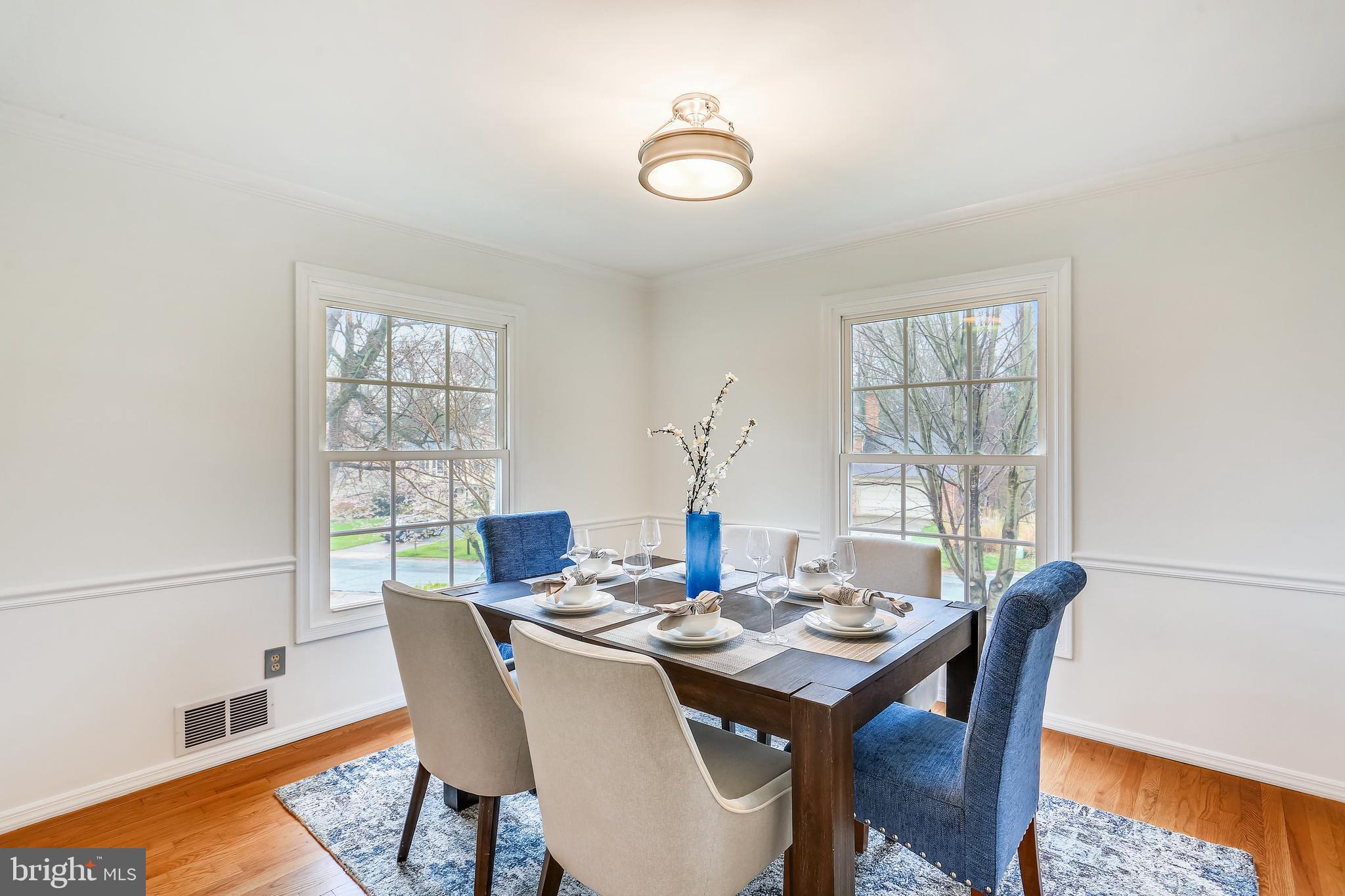 8712 Fox Run Potomac, MD 20854 - Photo 16 of 53