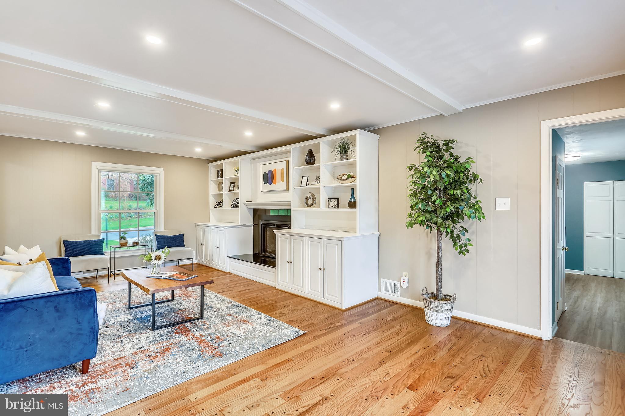 8712 Fox Run Potomac, MD 20854 - Photo 19 of 53