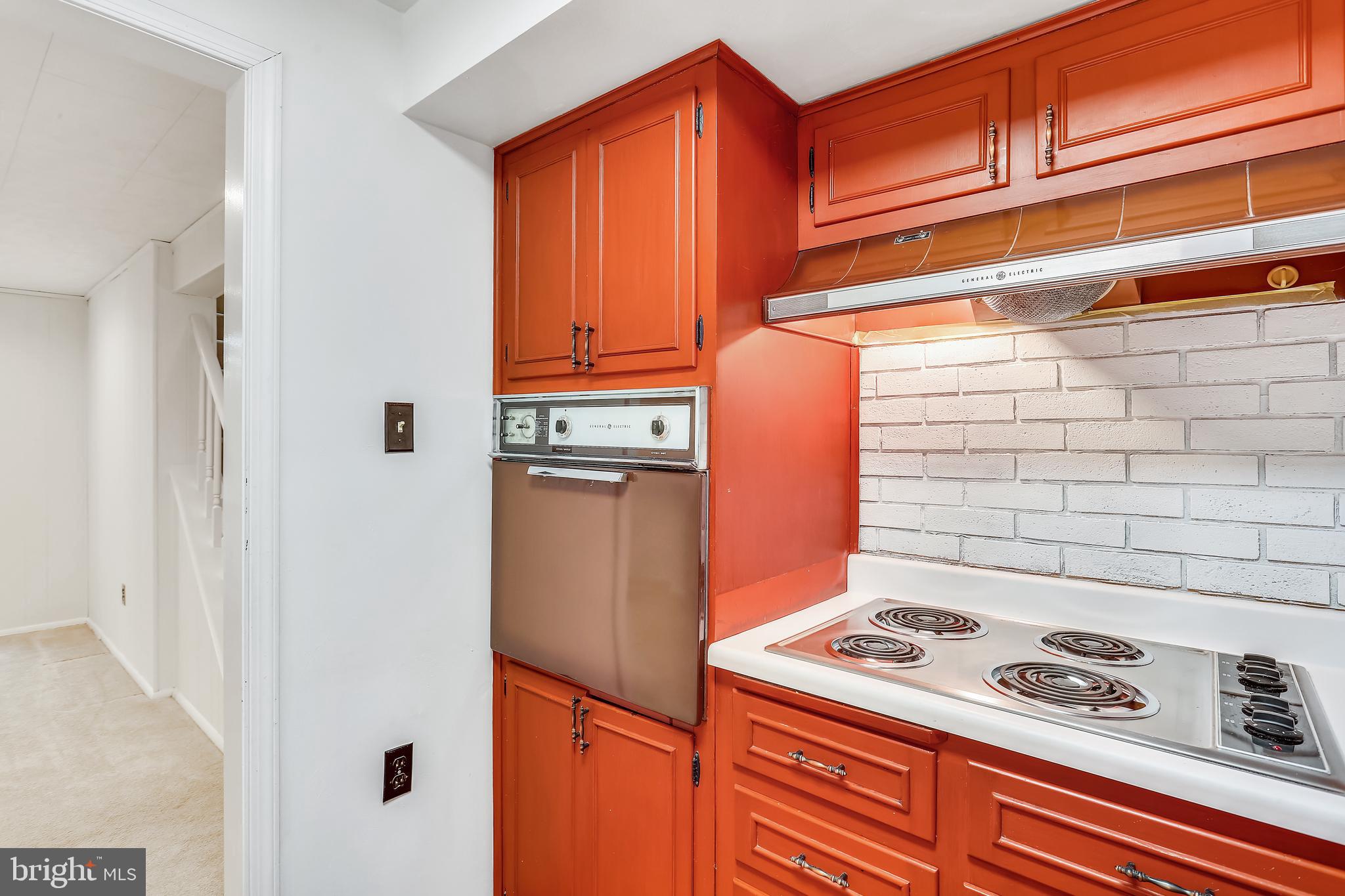 8712 Fox Run Potomac, MD 20854 - Photo 49 of 53