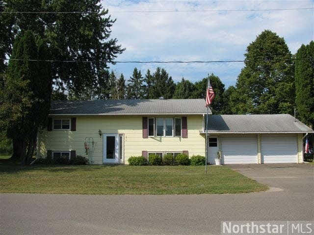 214 2nd Street Southeast Sebeka, MN 56477 - Photo 11 of 12 Gallery Image 11
