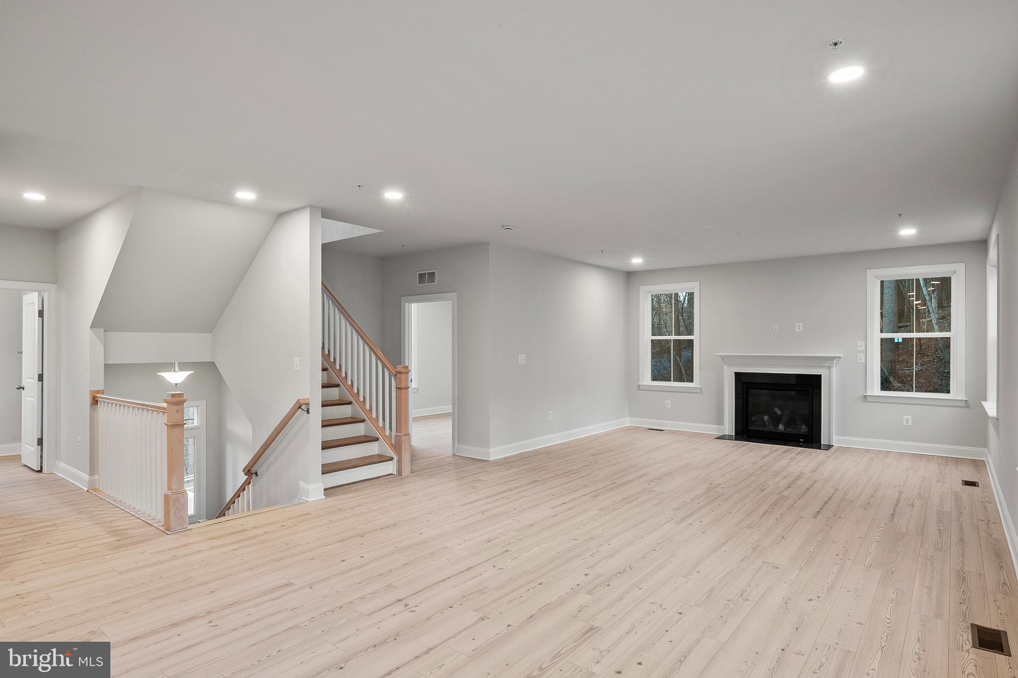 4496 Ilchester Road Ellicott City, MD 21043 - Photo 11 of 61 Family /Dining are