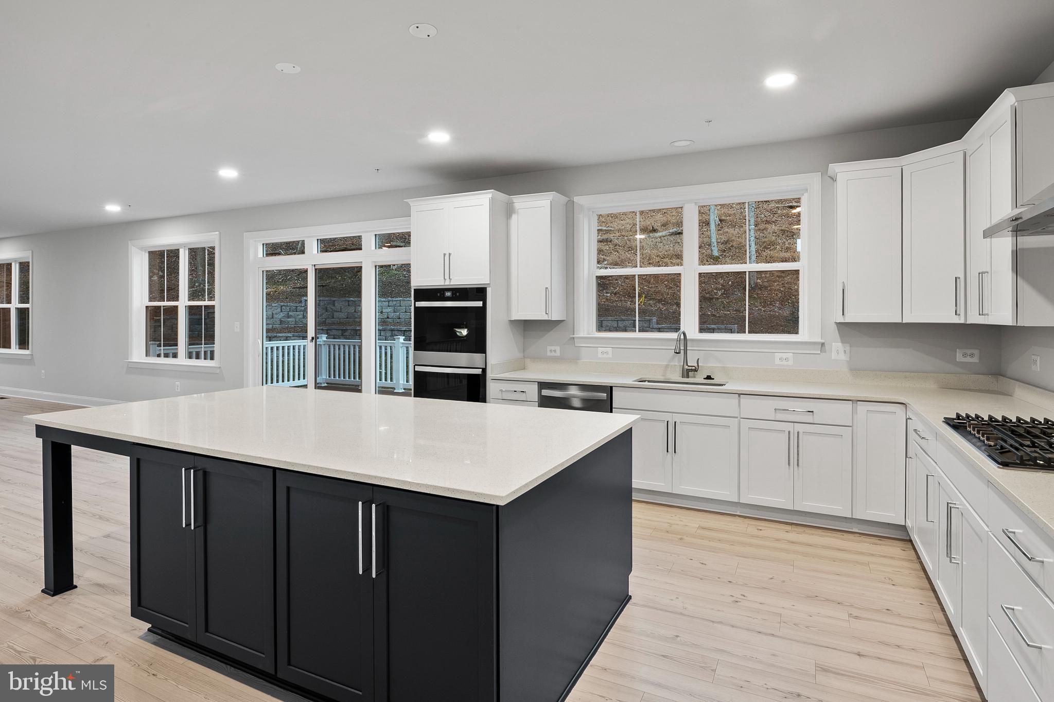 4496 Ilchester Road Ellicott City, MD 21043 - Photo 18 of 61 Island