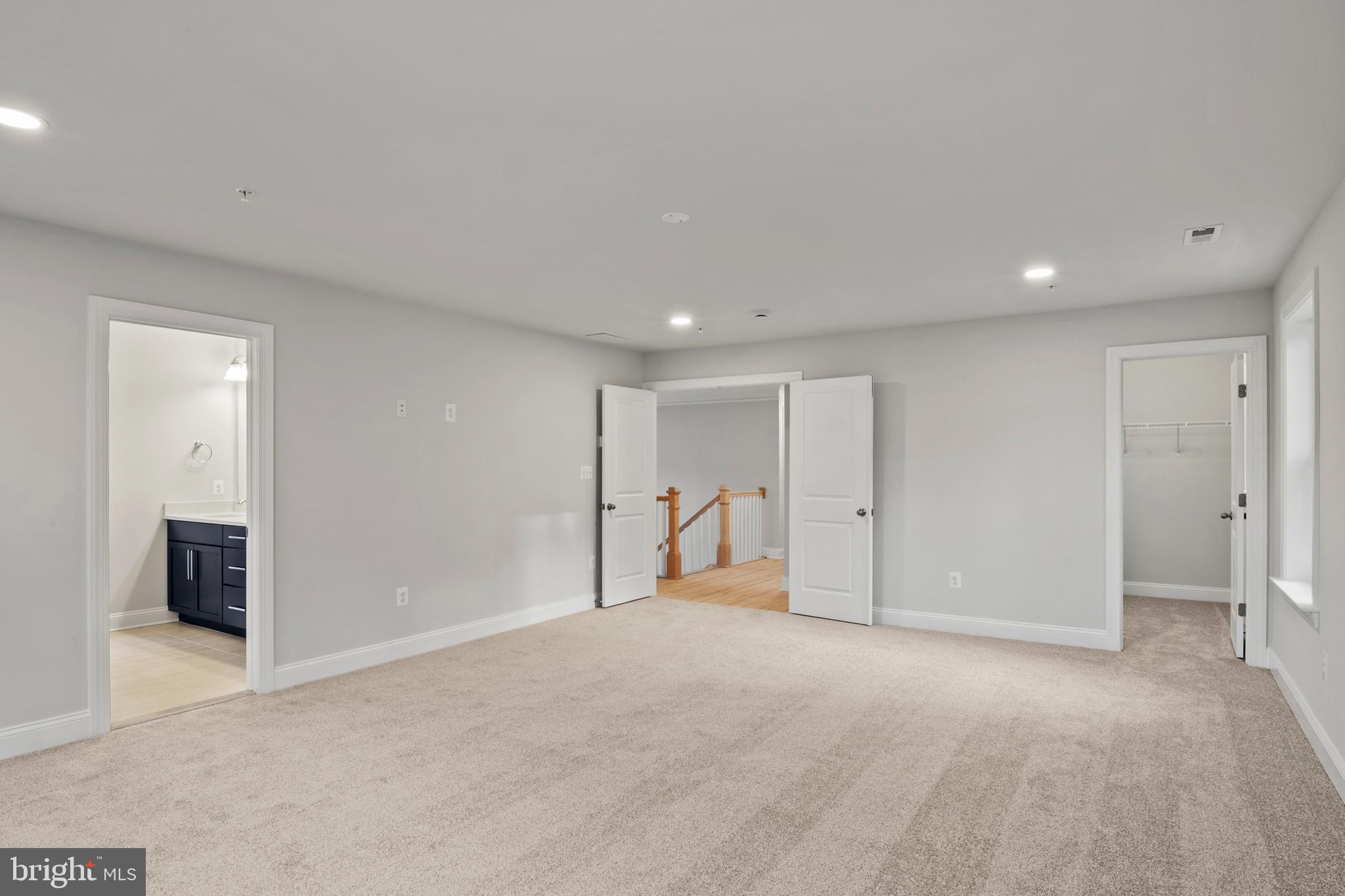 4496 Ilchester Road Ellicott City, MD 21043 - Photo 33 of 61 Alternate view Primary Bedroom