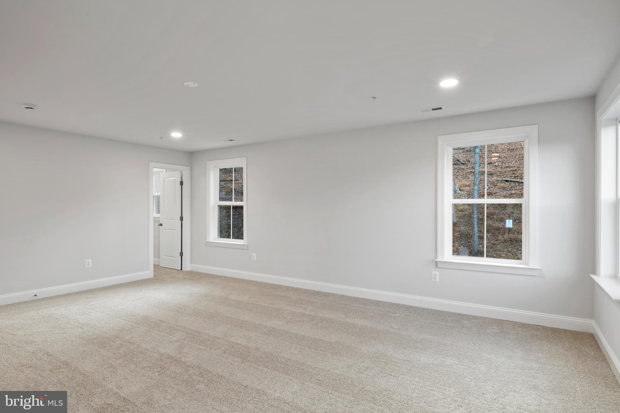 4496 Ilchester Road Ellicott City, MD 21043 - Photo 34 of 61 Alternate view Primary bedroom