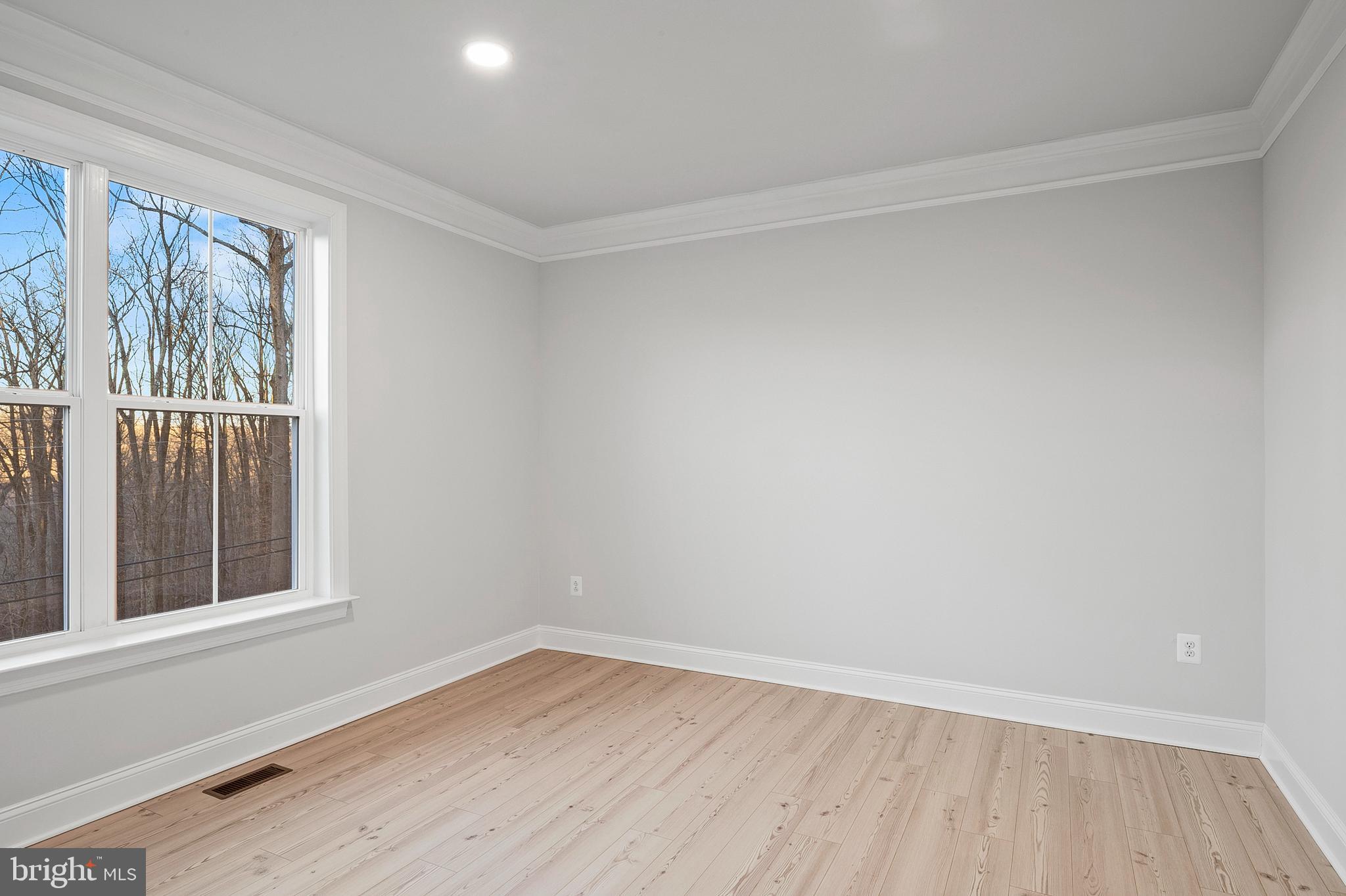 4496 Ilchester Road Ellicott City, MD 21043 - Photo 7 of 61 Study