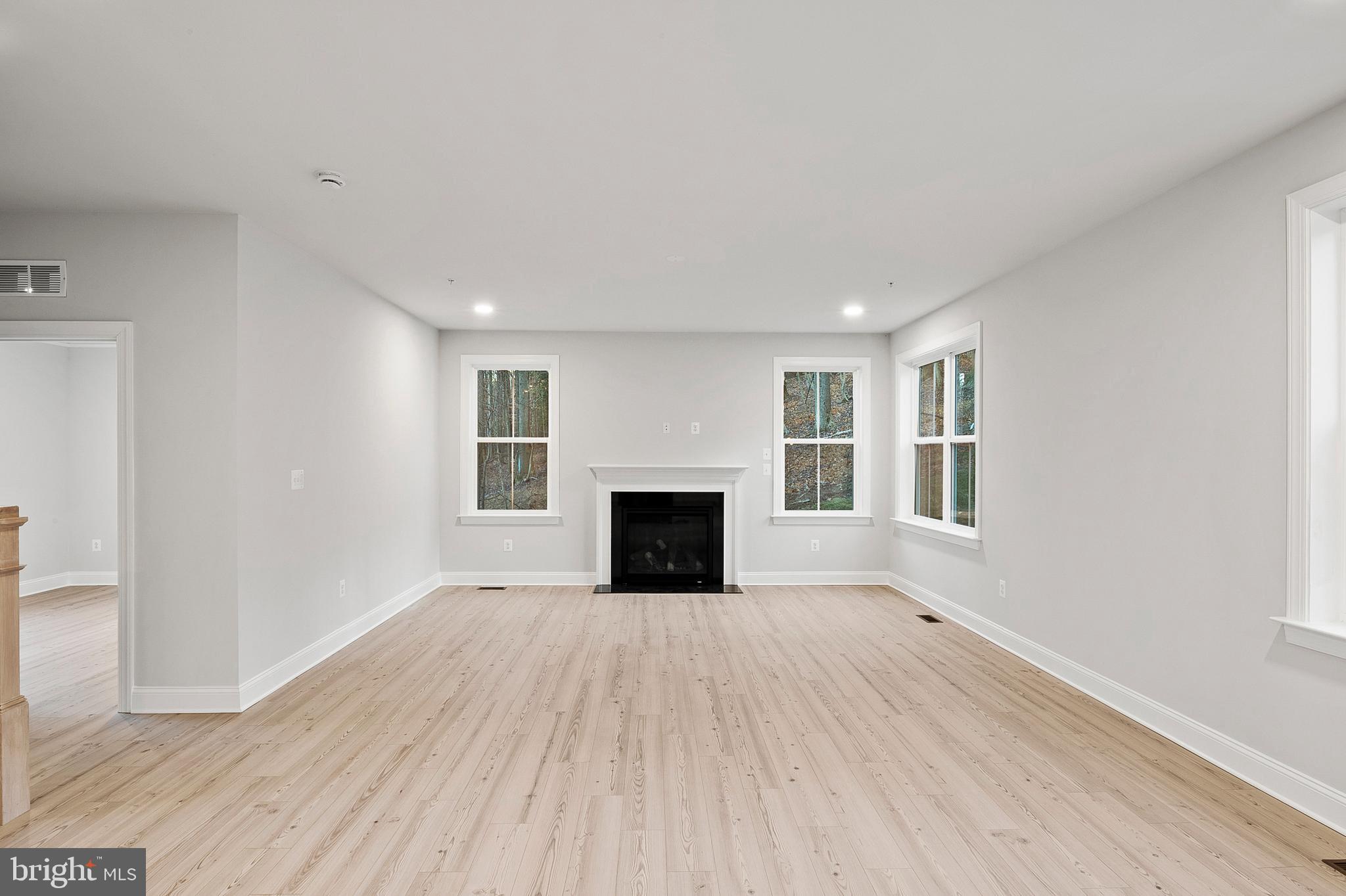 4496 Ilchester Road Ellicott City, MD 21043 - Photo 10 of 61 Family Room