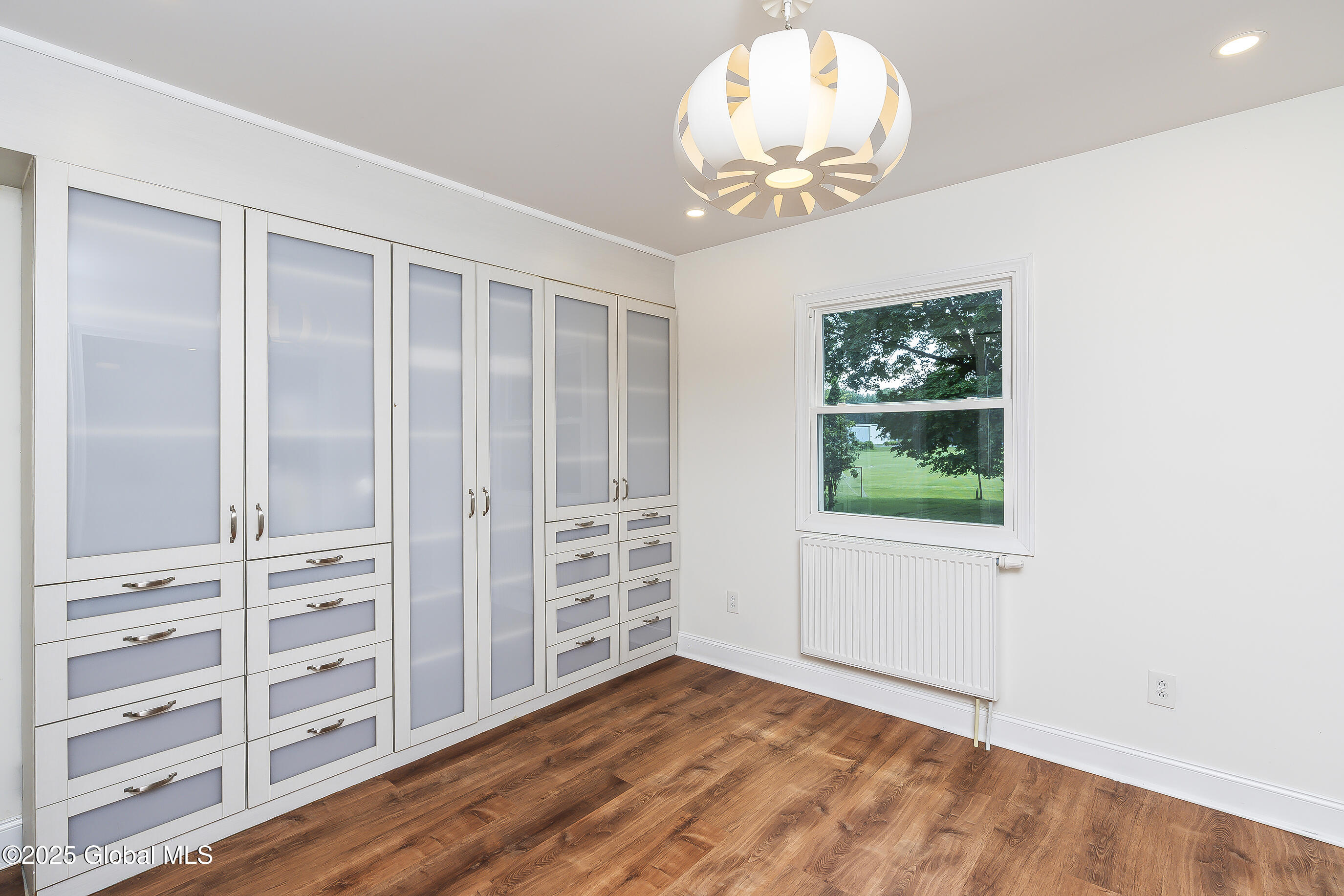 35 Magee Drive Glenmont, NY 12077 - Photo 17 of 62 022-35-Magee-Dr