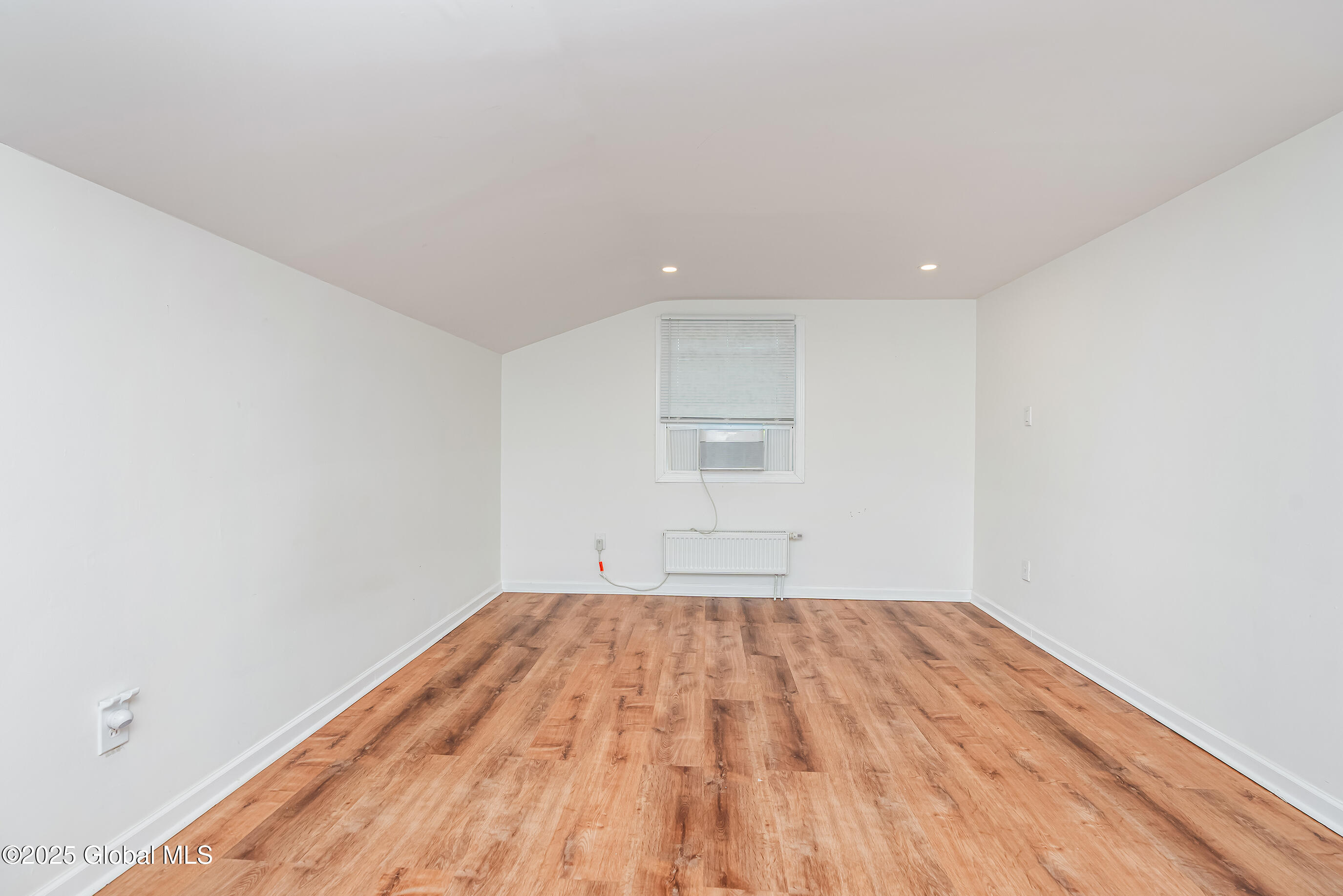 35 Magee Drive Glenmont, NY 12077 - Photo 37 of 62 050-35-Magee-Dr