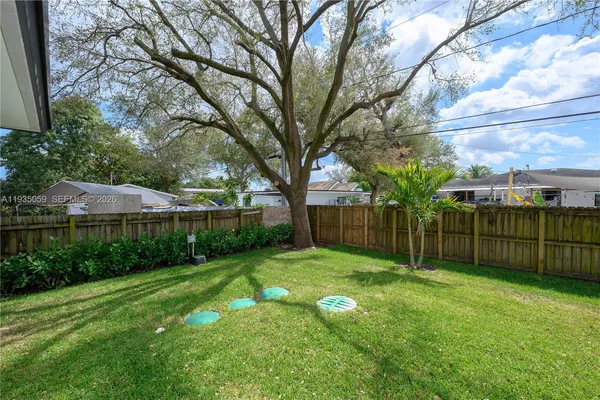 $3,900 | 1864 Northwest 91st Street, Unit 1864, Miami, FL 33147