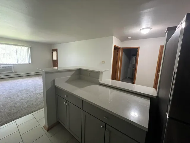 $1,095 | 3811 South 35th Street, Unit 32, Greenfield, WI 53221