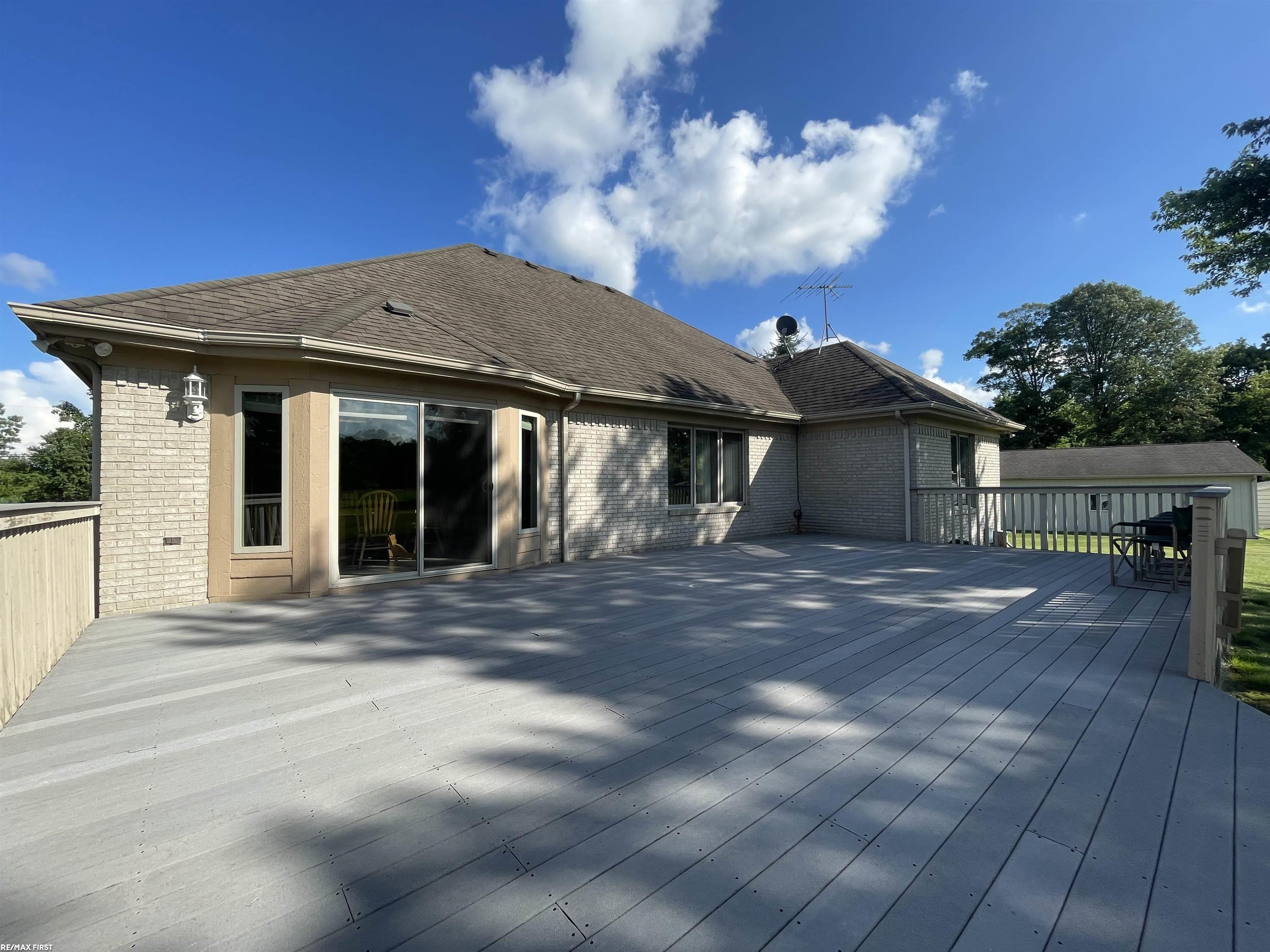 21537 Armada Ridge Road Armada, MI 48005 - Photo 14 of 48