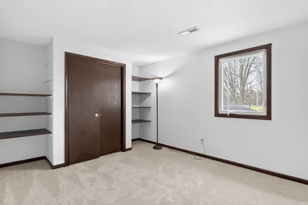 $539,900 | 5706 Popp Road, Fort Wayne, IN 46845