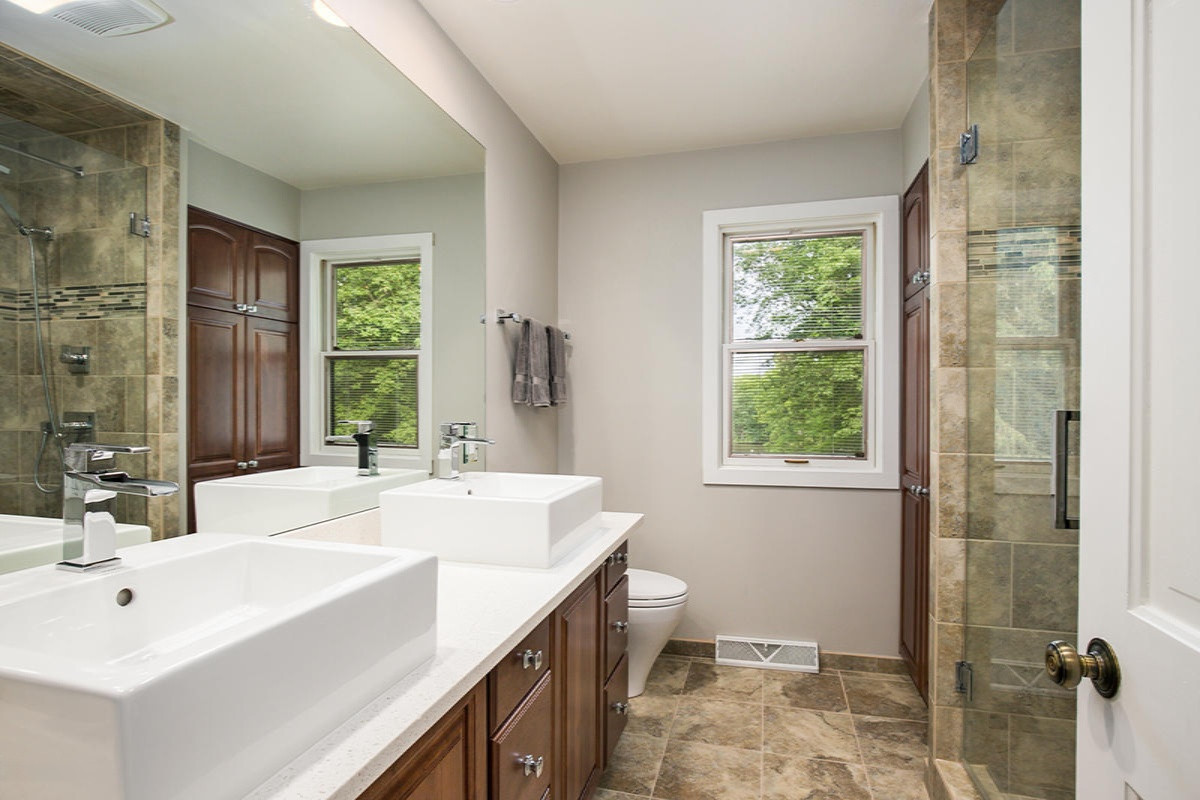 9530 Ravine Ridge Drive Southeast Caledonia, MI 49316 - Photo 23 of 66 Full Bath