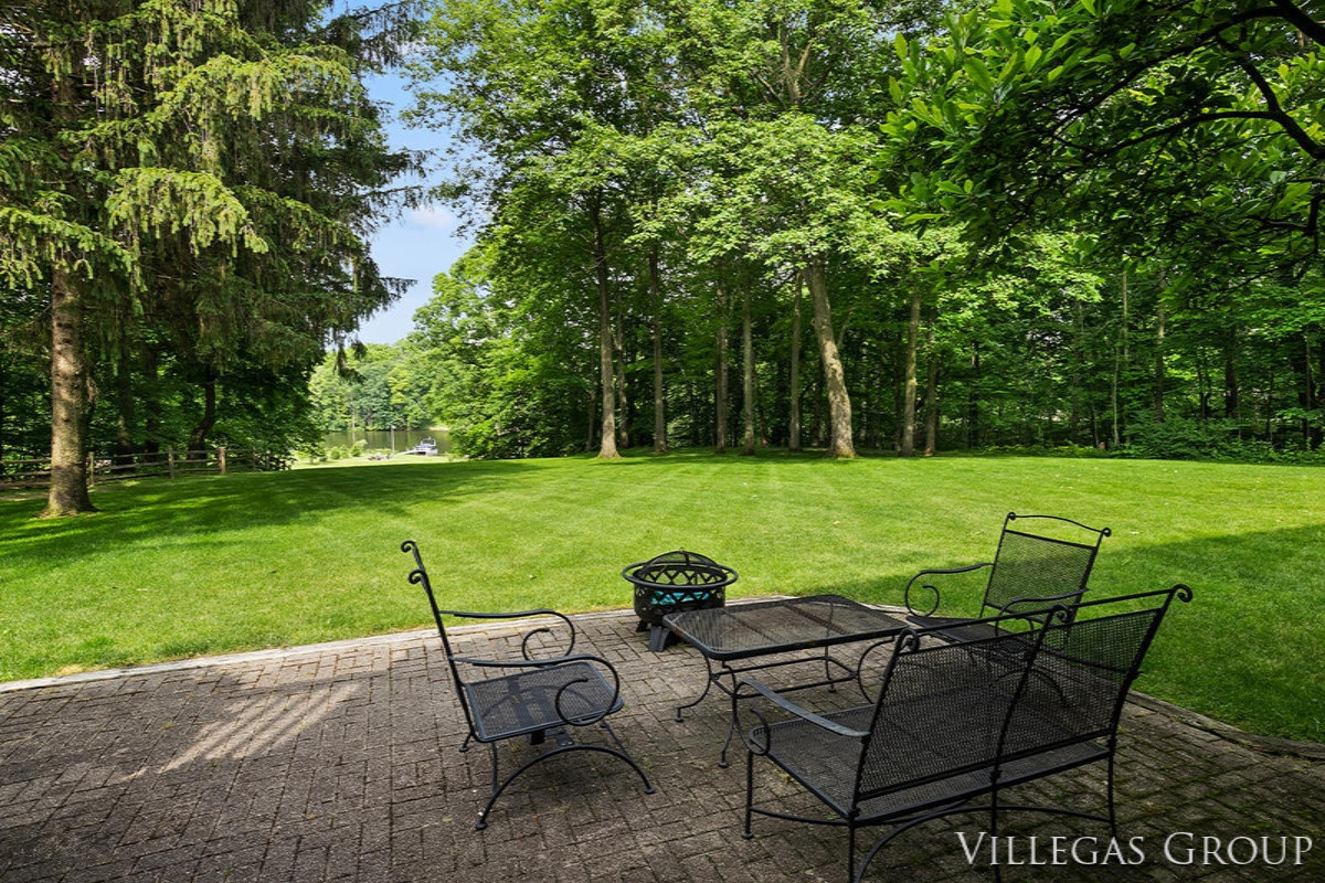 9530 Ravine Ridge Drive Southeast Caledonia, MI 49316 - Photo 44 of 66 Patio
