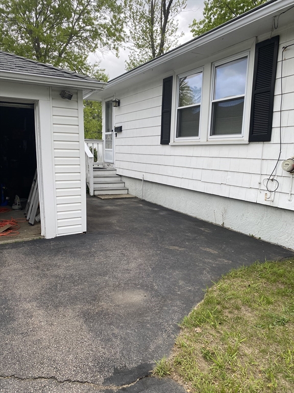 3 Lariviere Road Framingham, MA 01701 - Photo 4 of 5 Gallery Image 4