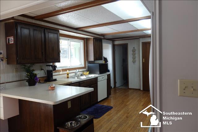 12153 South Custer Road Dundee, MI 48131 - Photo 7 of 16