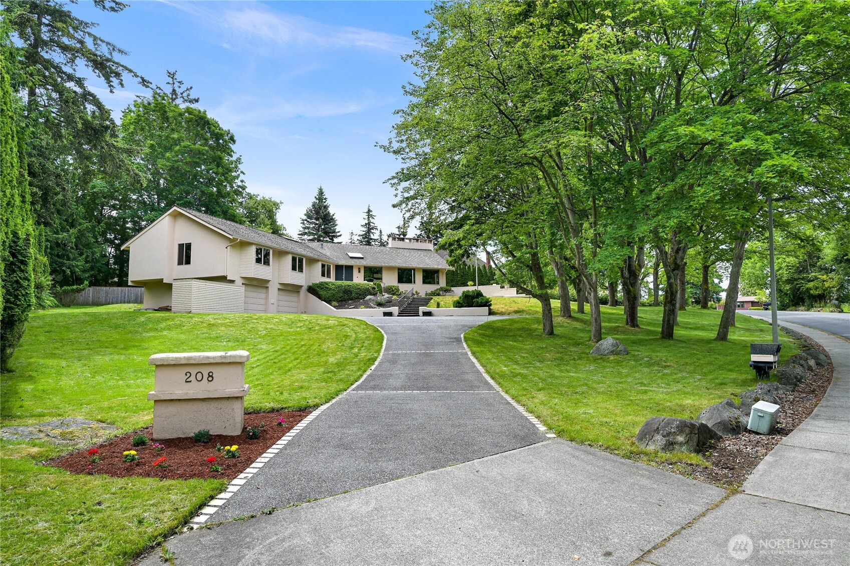 208 Hawthorn Road Bellingham, WA 98225 - Photo 40 of 40