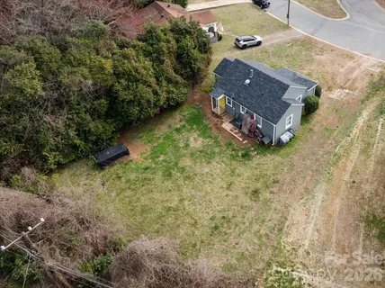 $290,000 | 3133 Columbus Circle, Charlotte, NC 28208