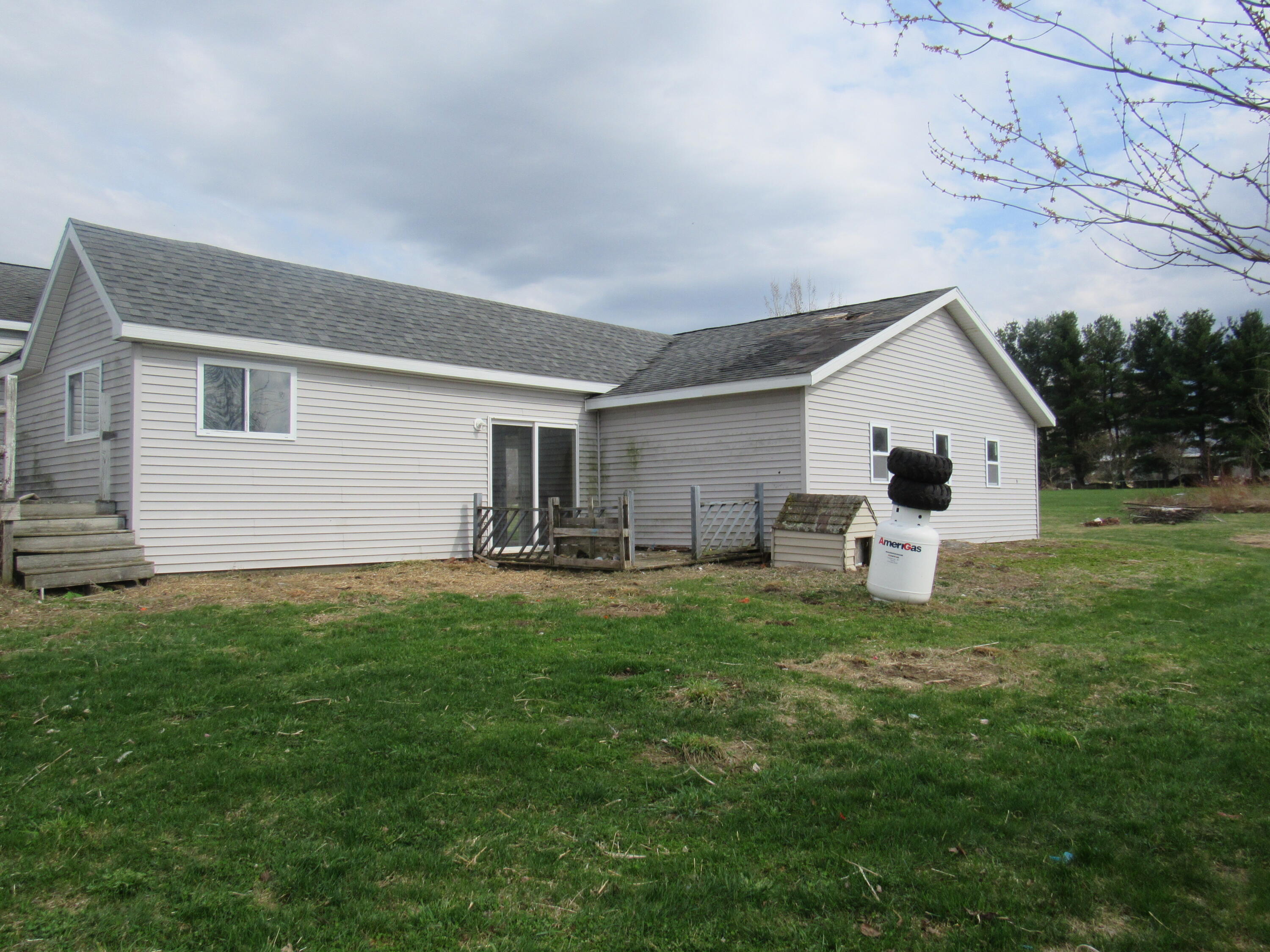 183 E Road Burke, NY 12917 - Photo 4 of 33 Back