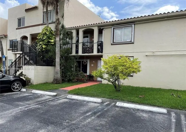 $3,500 | 511 Northwest 82nd Avenue, Unit 418, Miami, FL 33126