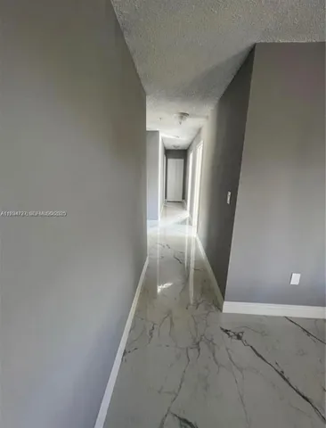 $3,500 | 511 Northwest 82nd Avenue, Unit 418, Miami, FL 33126