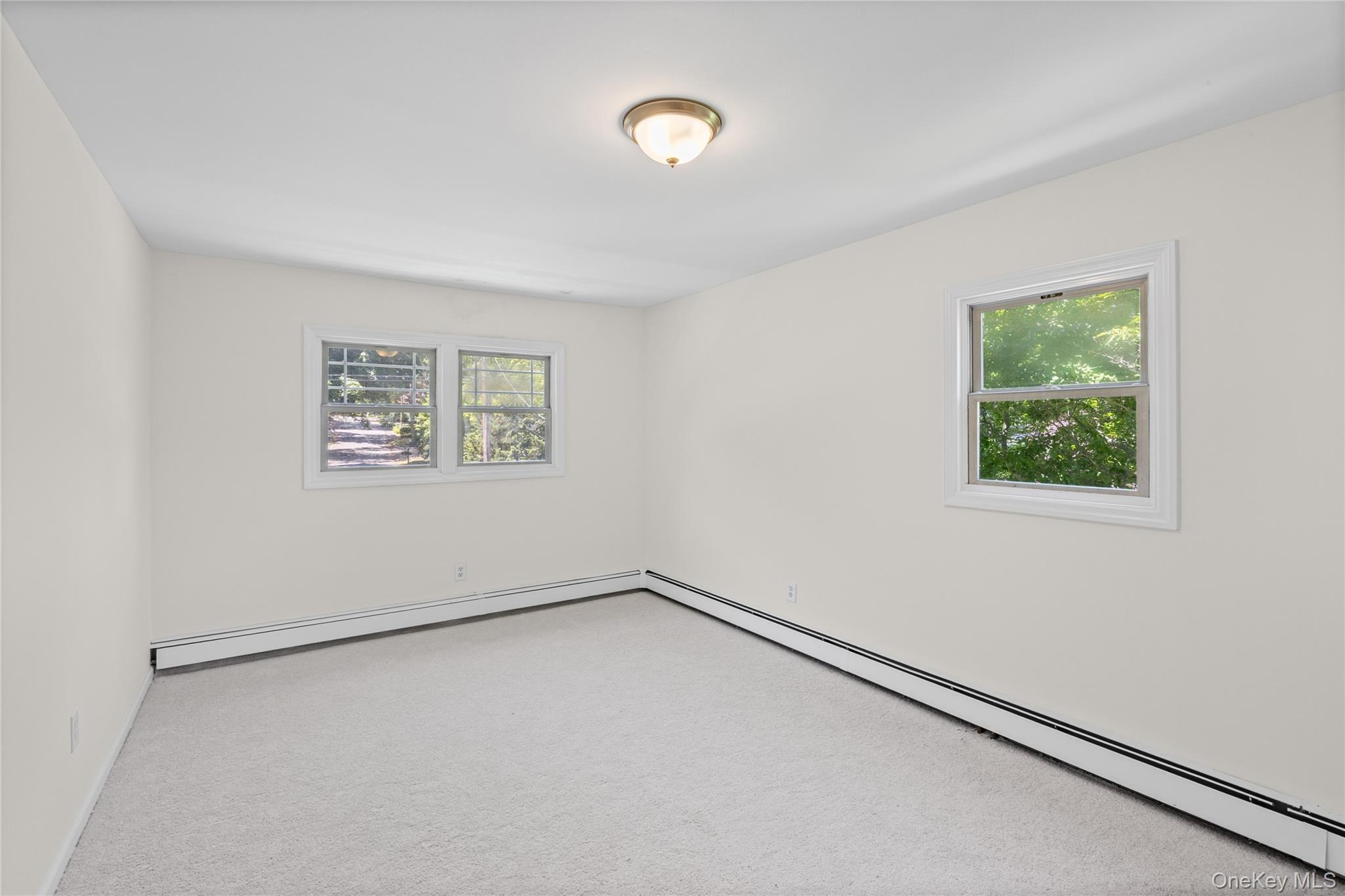 9 Phoenix Road Rocky Point, NY 11778 - Photo 8 of 17