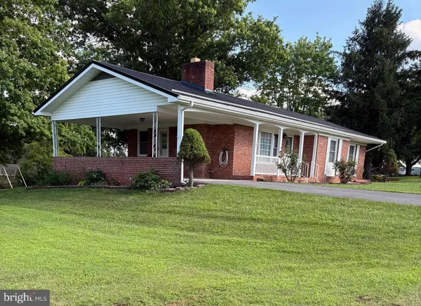 $255,000 | 73 Woodlawn Drive, Petersburg, WV 26847