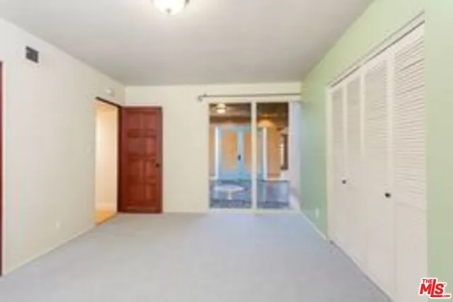 $8,950 | 16141 Bayberry Place, Sherman Oaks, CA 91403