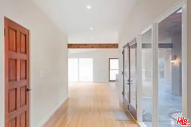 $8,950 | 16141 Bayberry Place, Sherman Oaks, CA 91403