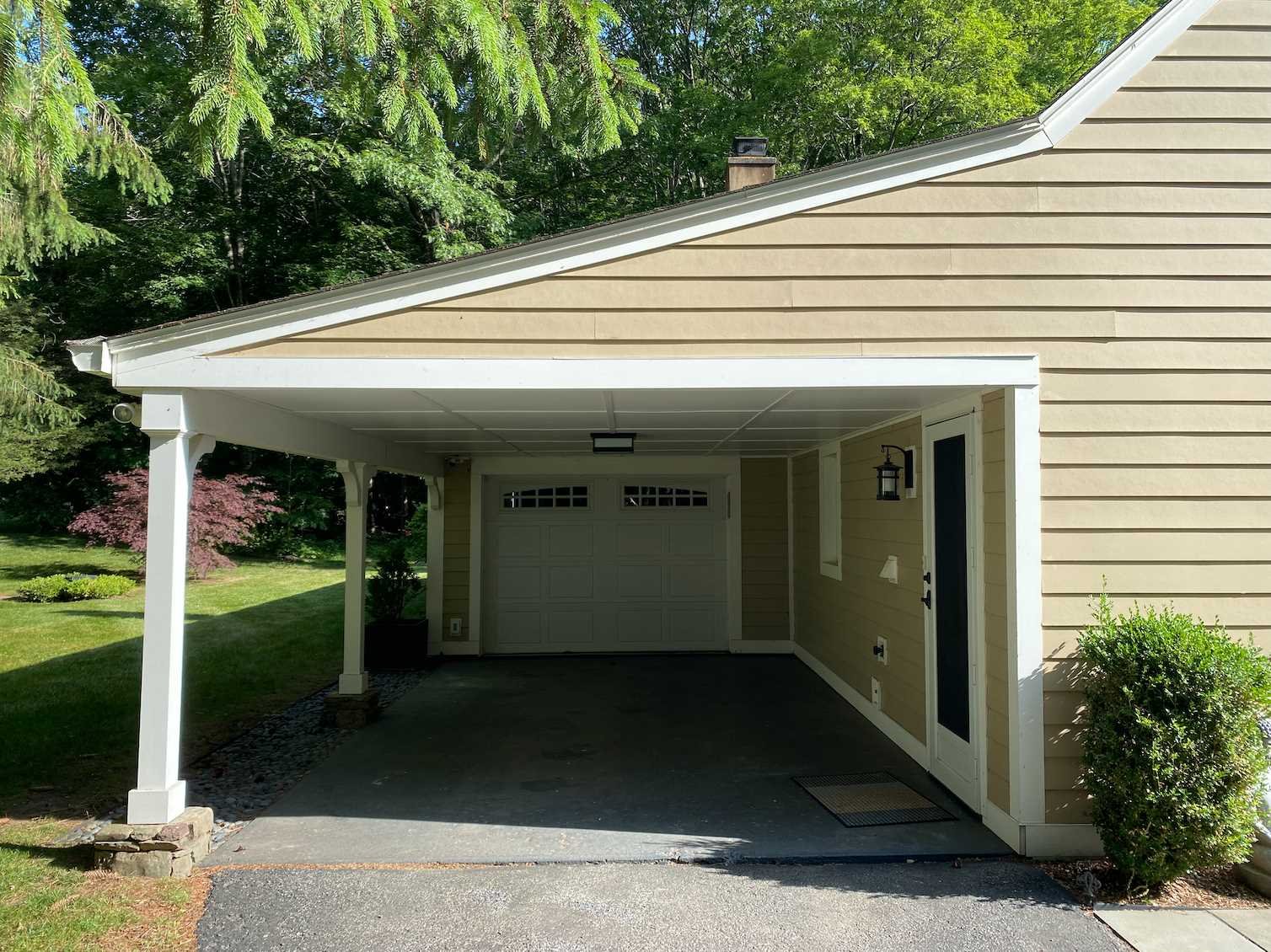31 Robinson Road Salt Point, NY 12578 - Photo 12 of 27 a view of a house with backyard