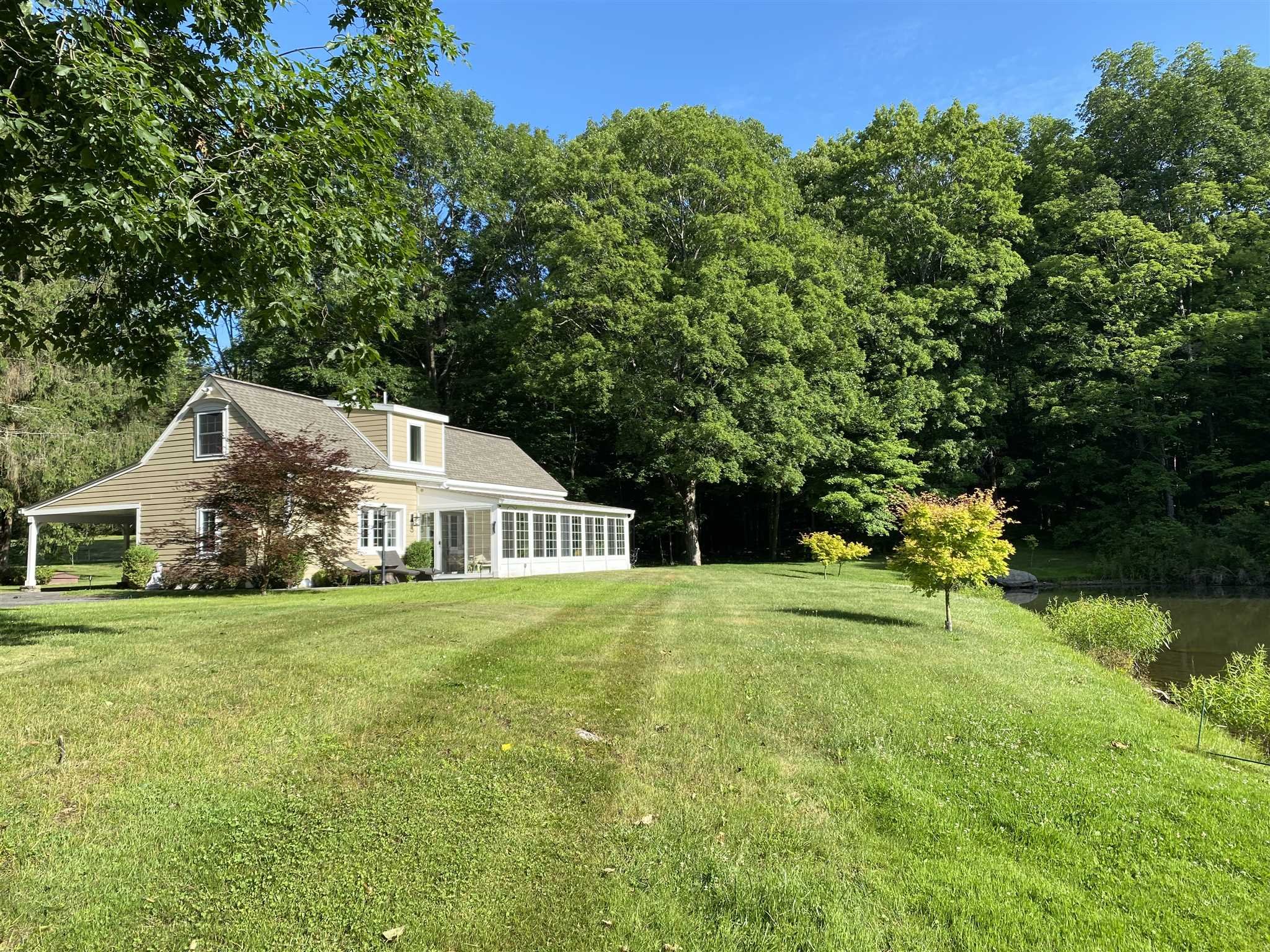 31 Robinson Road Salt Point, NY 12578 - Photo 3 of 27 a front view of a house with yard and green space
