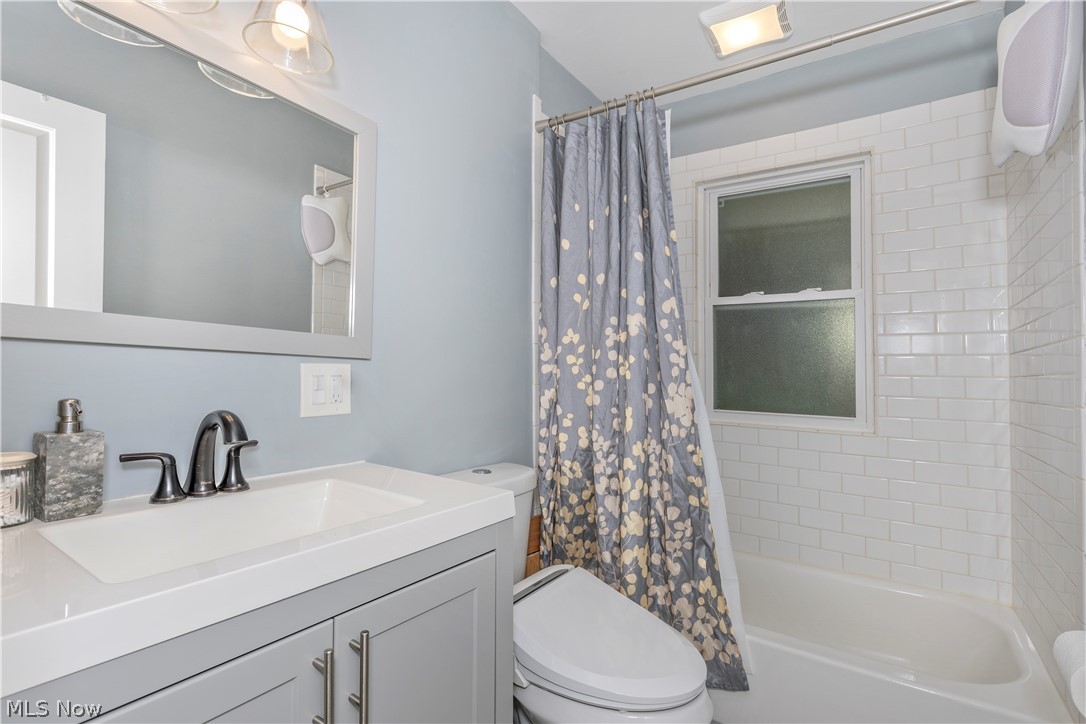 1608 Sunview Road Lyndhurst, OH 44124 - Photo 24 of 41 Gallery Image 24