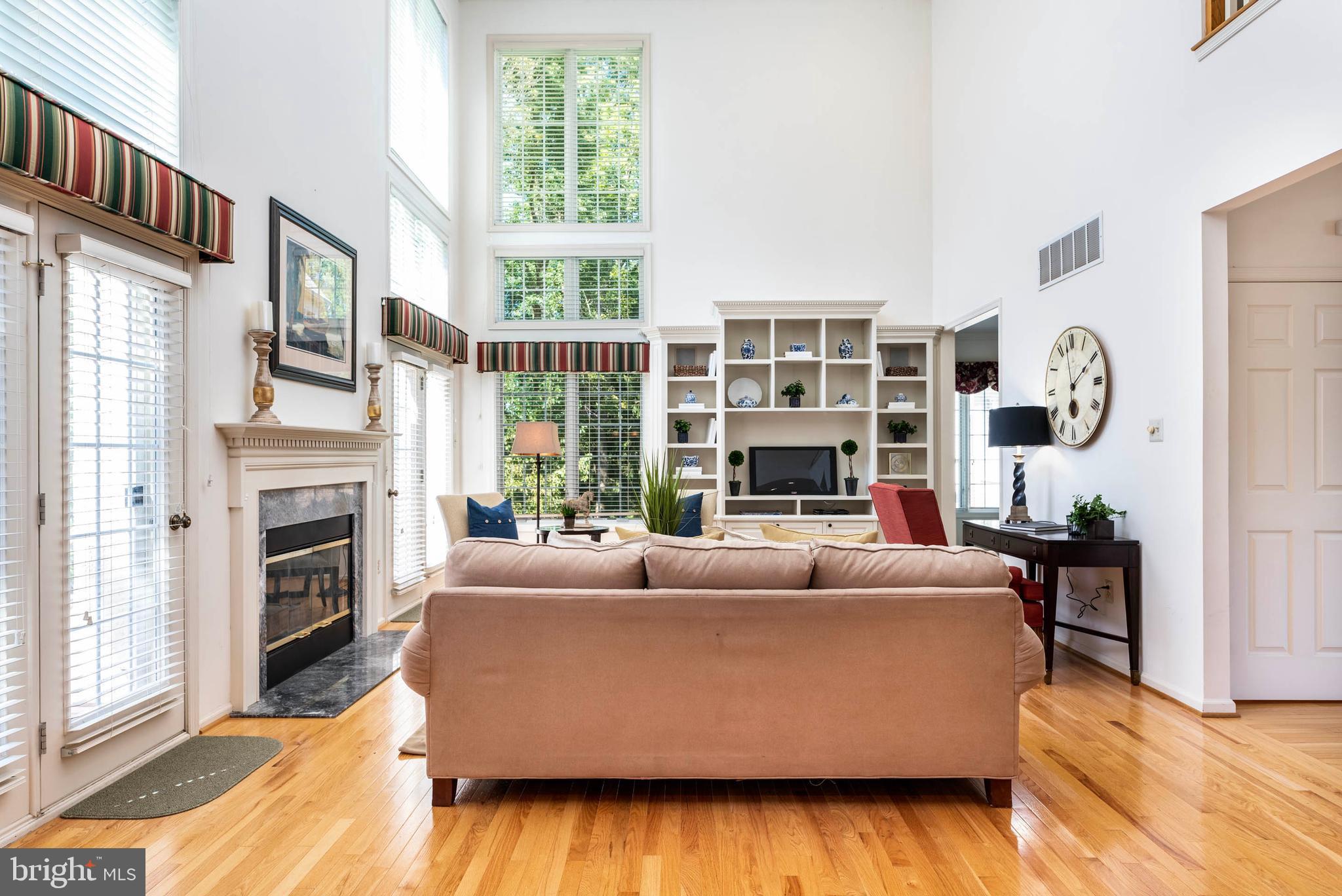 1 Post Run Newtown Square, PA 19073 - Photo 12 of 43 Built-in bookcases in Family Room