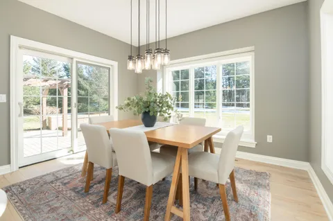 $975,000 | W283N6297 Hibritten Way, Hartland, WI 53029