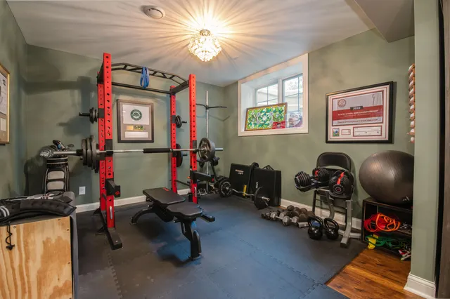 $975,000 | W283-n6297 Hibritten Way, Merton, WI 53029