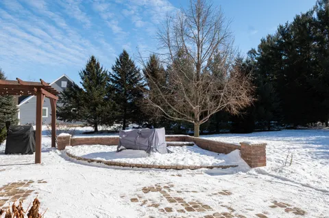 $975,000 | W283N6297 Hibritten Way, Hartland, WI 53029