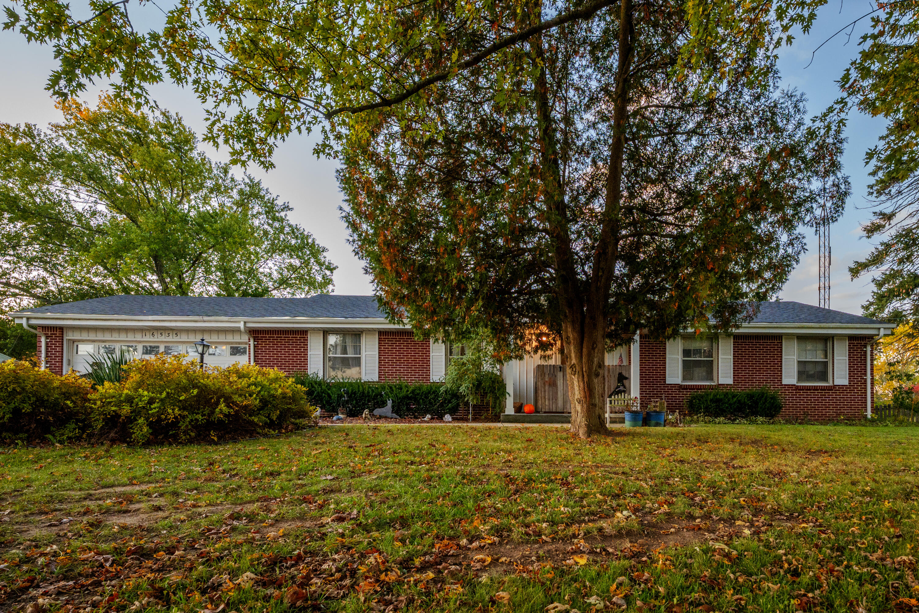 16535 Plank Road Yorkville, WI 53182 - Photo 1 of 28 16535 Plank-001 (1)