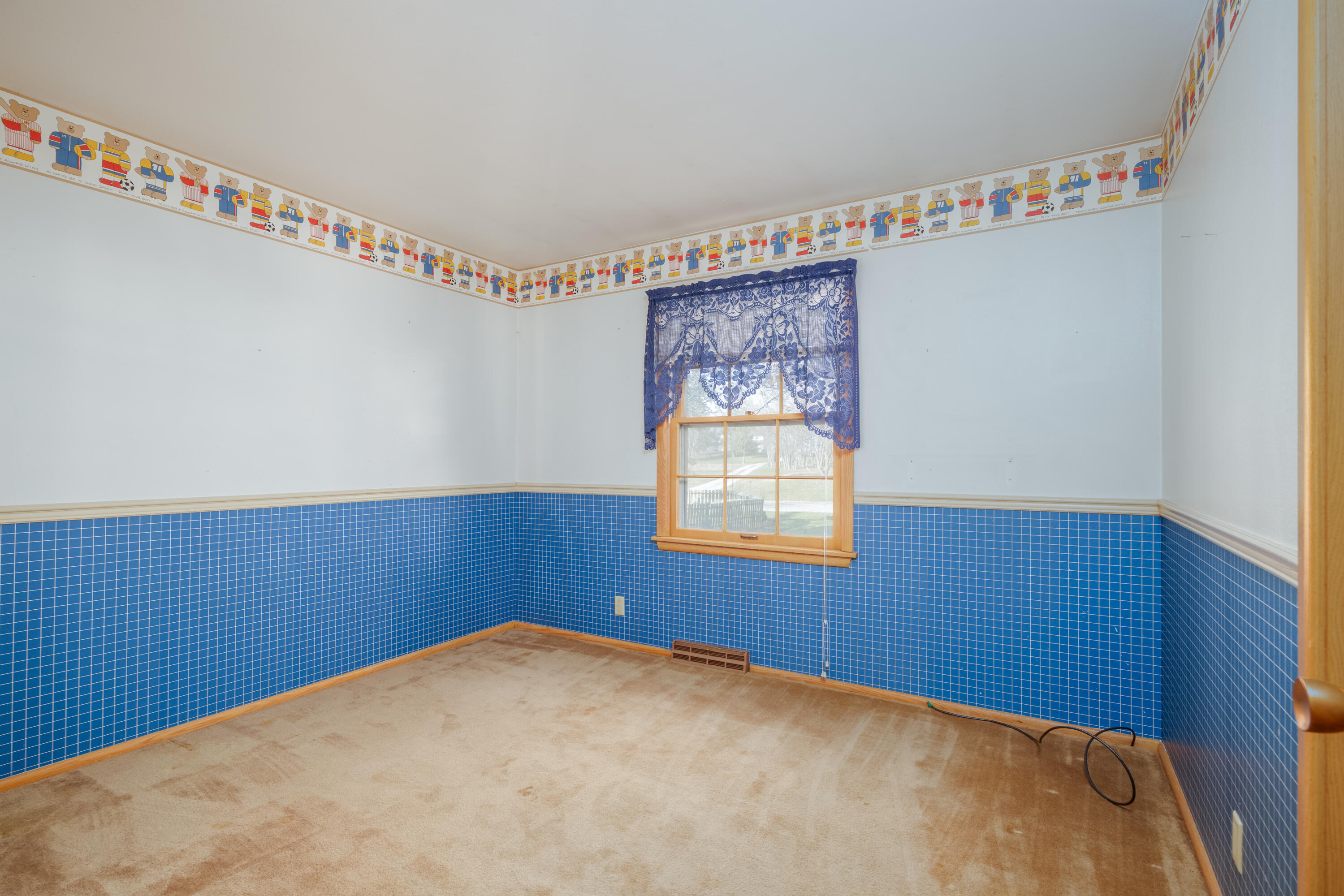 16535 Plank Road Yorkville, WI 53182 - Photo 12 of 28 16535 Plank-015 (1)